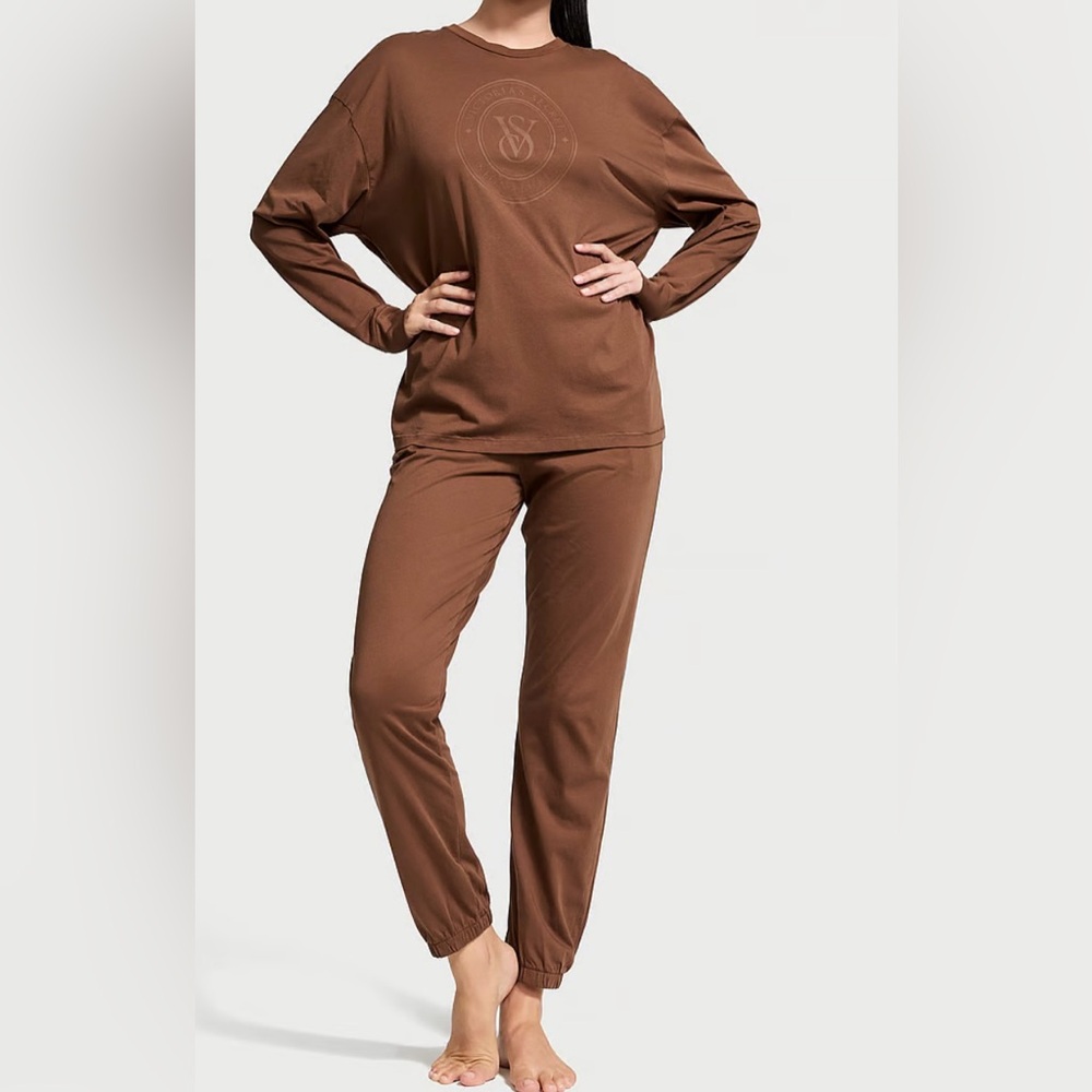 VICTORIA'S SECRET
100% Cotton Long Pajama Set